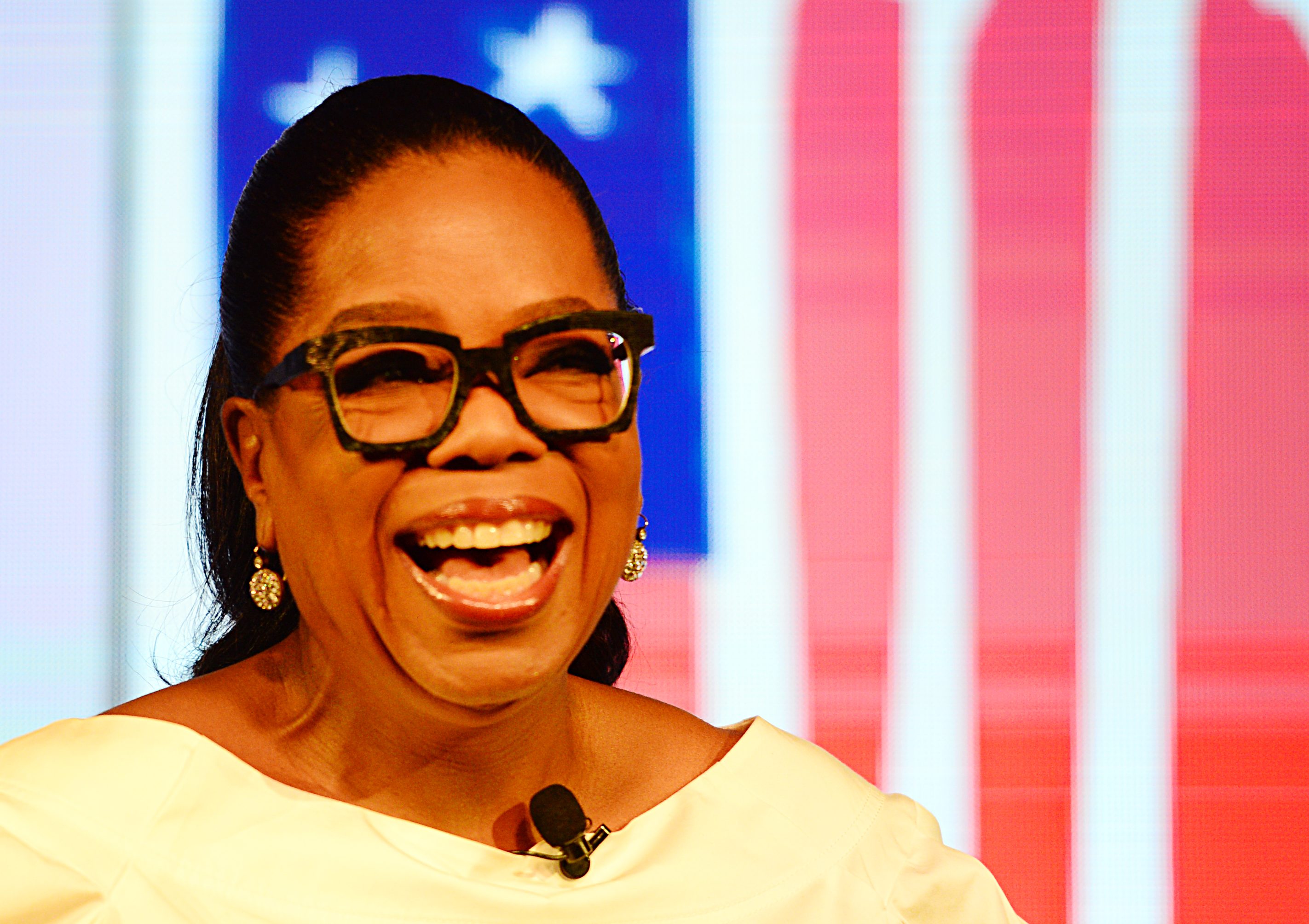 Oprah Winfrey Inspires South African Young Women